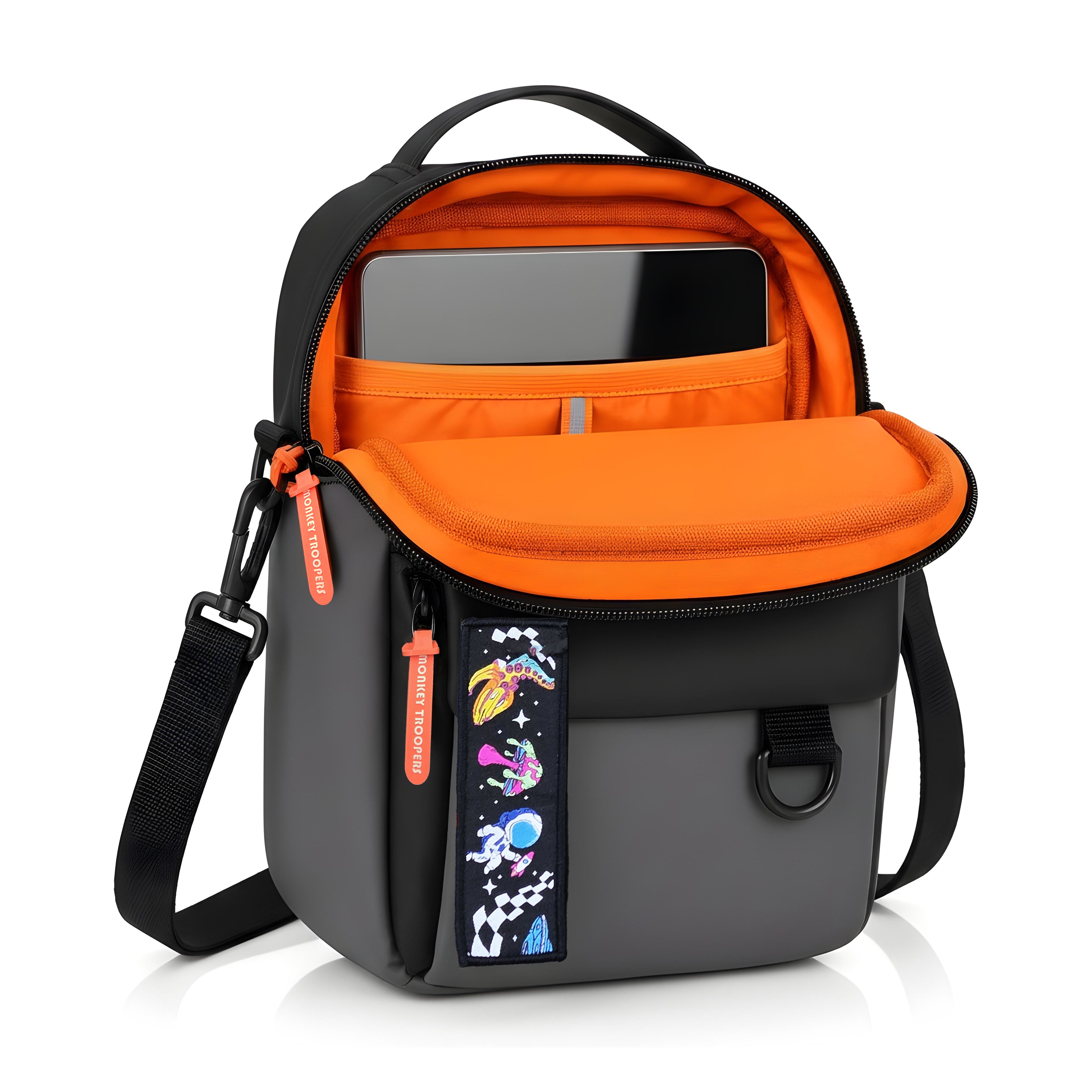 Byte Crossbody | Black-Grey