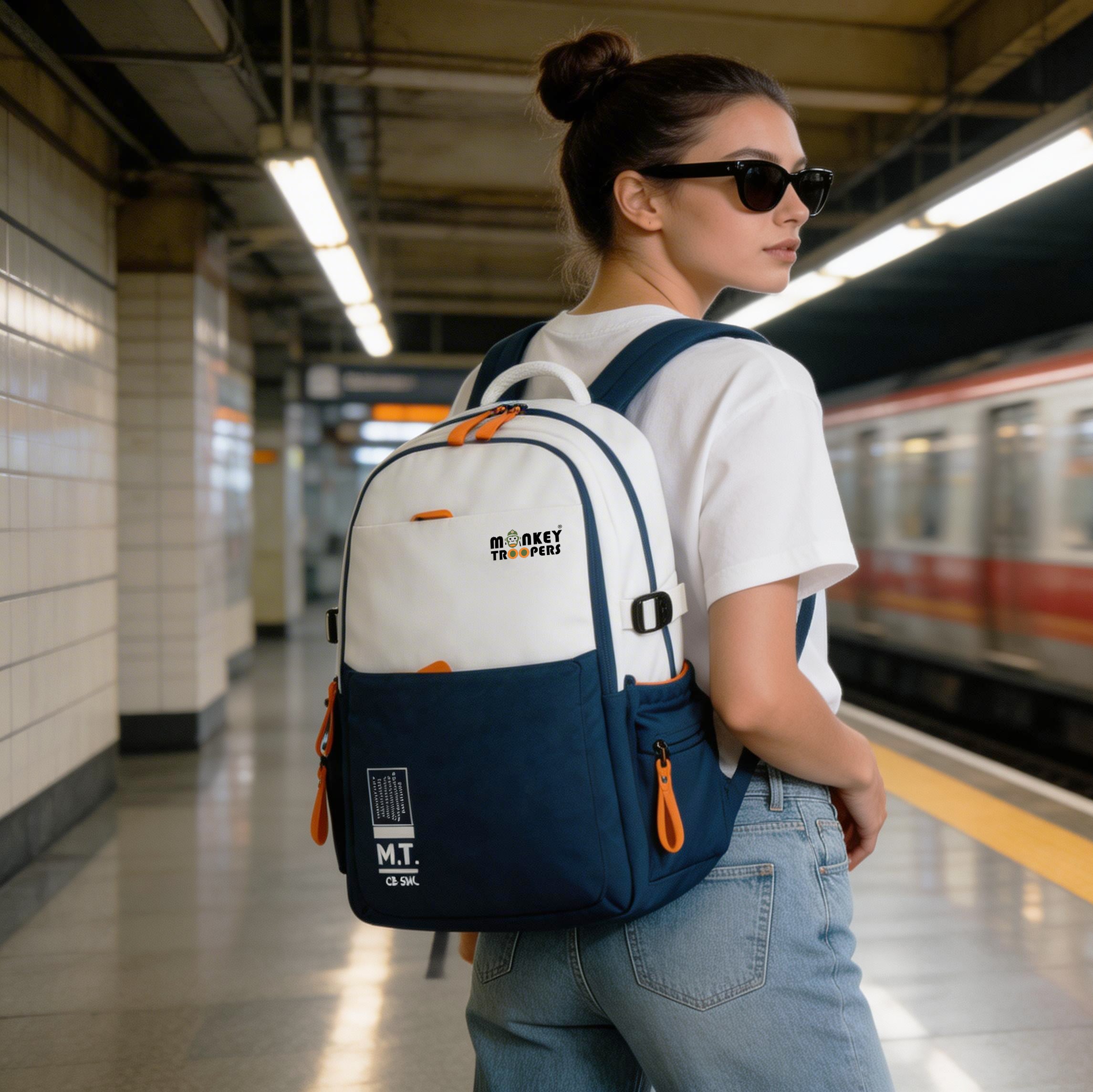 Bouje Laptop Backpack | White-Navy